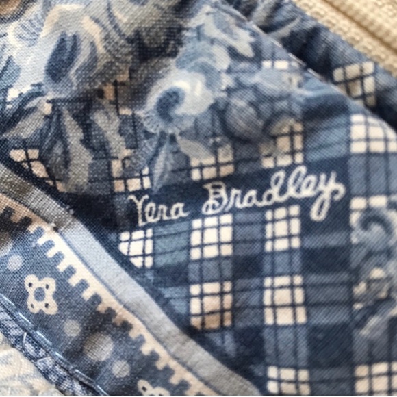 Vera Bradley shoulder bag - Picture 2 of 3